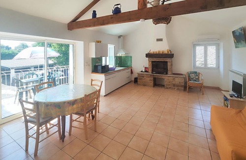 Brasc House | Spacieuse maison avec terrasse