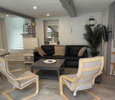 Le Treport House | Spacieuse Maison Bleue, au centre des Cordiers