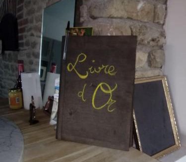 Pouilly-en-Auxois House | Spacieuse maison de mamie !