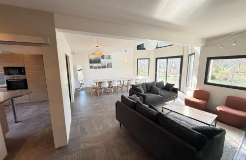 Donnery House | Spacieuse Villa entre forêt et golf, calme absolu - FR-1-590-589