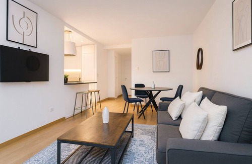Issy-les-Moulineaux Apartment | Spacieux 4 pièces à Issy-les-Moulineaux