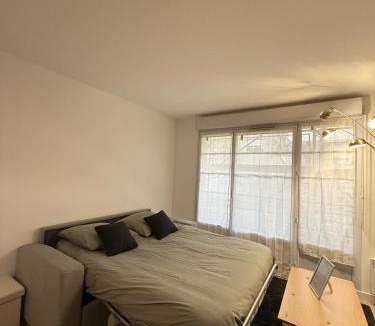 Montevrain Apartment | Spacieux 70m2 - 2 chambres - 5 min Disneyland