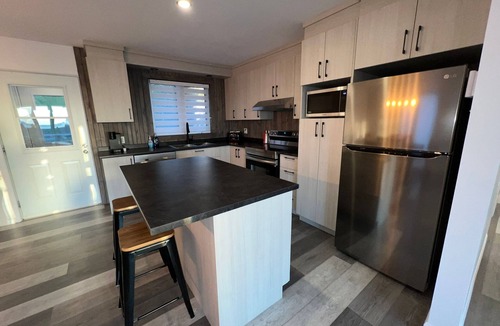 Riviere-du-Loup Regional County Municipality Apartment | Spacieux appartement au centre de RDL