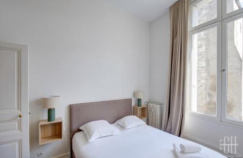 Tours City Centre Apartment | Spacieux Appartement - Type Haussmannien - Wifi