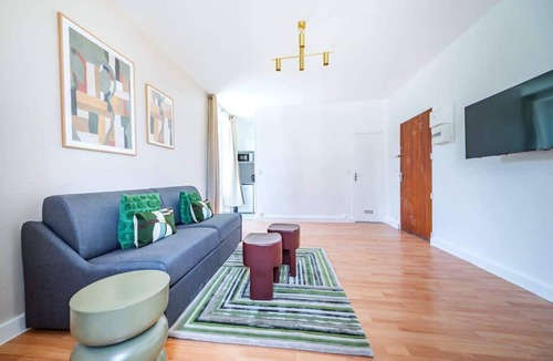 Issy-les-Moulineaux Apartment | Spacieux au coeur d'Issy les Moulineaux