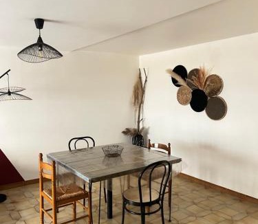 La Celle-sous-Gouzon Apartment | spacieux et calme rez-de-chaussée