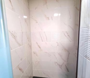 Saint-Etienne-du-Rouvray Apartment | Spacieux et moderne 3 chambres a 10 min de Rouen