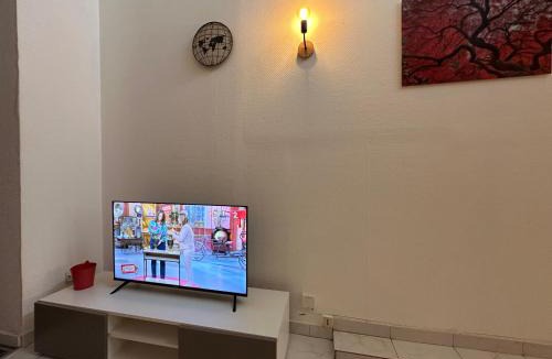 Anzin Apartment | Spacieux studio confortable