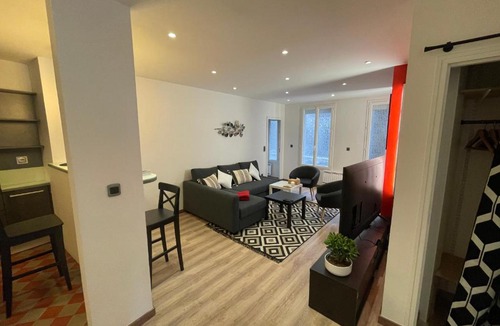 Chartres Apartment | Spacieux T2 avec parking à 200 m Cathédrale