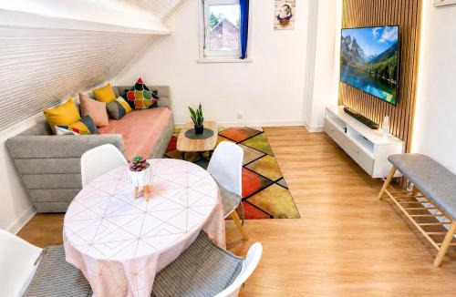 Saint-Quentin Apartment | Spacieux T2 - proche centre - confort et sérénité