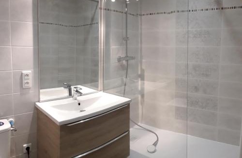 Blagnac Apartment | :) Spacieux T4 AÉROPORT, ensoleillé, déco soignée