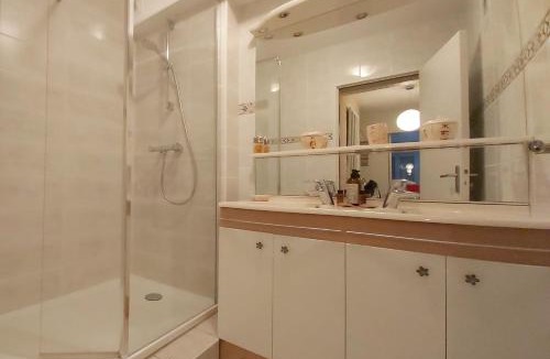 Blagnac Apartment | :) Spacieux T4 AÉROPORT, ensoleillé, déco soignée