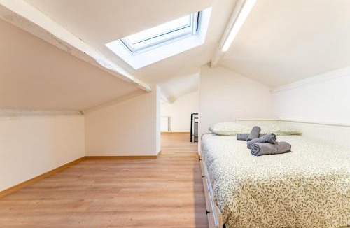 Toulouse South-East Apartment | Spacieux T6 du Pouset - 10 personnes tout équipé