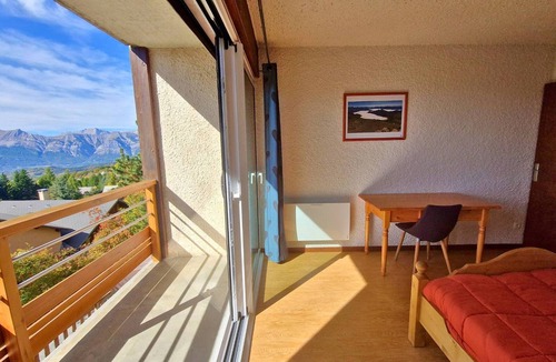 Saint-Michel-de-Chaillol Apartment | Spacious apt. for 9 in Chaillol with balcony, pets allowed