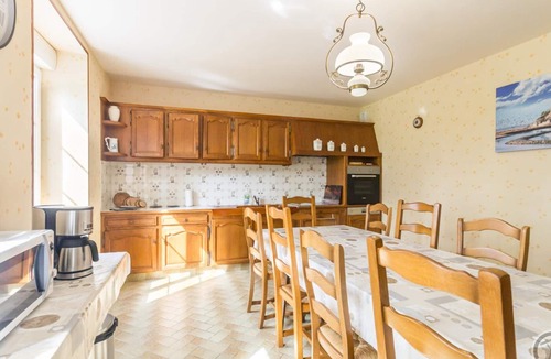 Le Grippon Cottage | Spacious house with large garden in Normandy