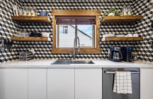 South Salt Lake House | Spacious 1 bedroom in Salt Lake City with private backyard