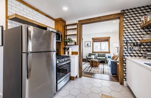 South Salt Lake House | Spacious 1 bedroom in Salt Lake City with private backyard