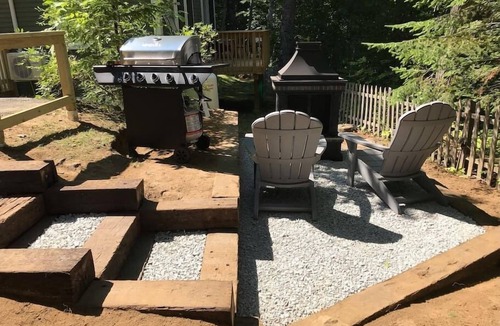 Edgecomb Cottage | Spacious 1 Bedroom Close to Everything 4