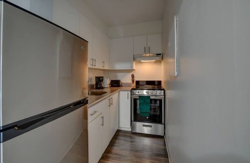 Laval Apartment | Spacious 1 bedroom, with balcony, Laval, all incl