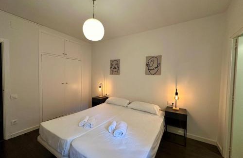 Sant Gervasi – la Bonanova Apartment | Spacious 1 br home in Bonanova
