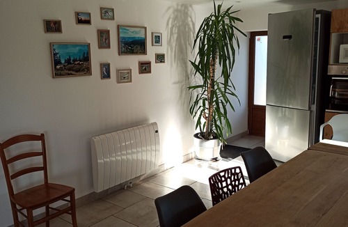 Champ-le-Duc Cottage | Spacious 10-Person House with Full Amenities, Near Top Attractions in French Countryside