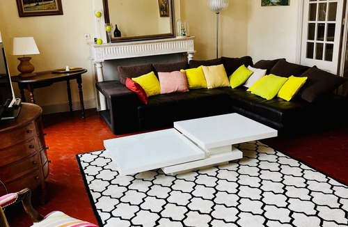 Nimes City Centre Apartment | Spacious 120 m2 bourgeois apartment