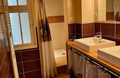 Nimes City Centre Apartment | Spacious 120 m2 bourgeois apartment