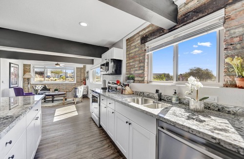 Desert View Village House | Spacious 1250 Square Feet Completely Remodeled