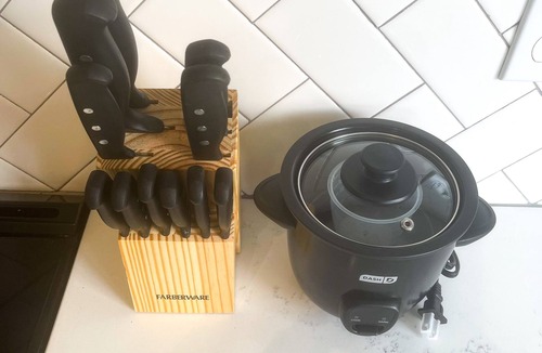 Hollywood District Apartment | Spacious 1B w/Patio