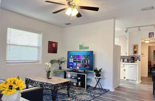 Springfield Apartment | Spacious 1bed/1bth*pet friendly*free parking124A