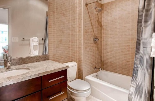 George Washington University Apartment | Spacious 1BR Apt | Full Kitchen + Gym | by GLS