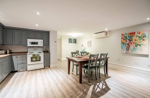 Bloor-Yorkville Apartment | Spacious 1BR Basement Apt with King Size Bed!