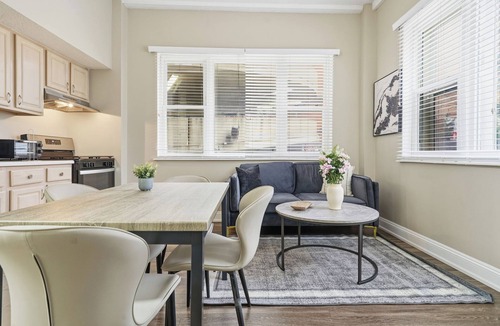 Downtown Apartment | Spacious 1BR ideal for longer stays