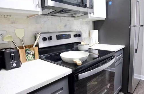 Alden Bridge Apartment | Spacious 1BR in Magnolia – Perfect for Long Stays