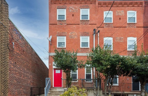 Powelton Village Apartment | Spacious 1BR Walk to Drexel, Upenn, CHOP, USMLE