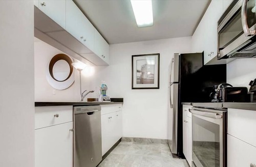 Hoboken Apartment | Spacious 1BR | Washer Dryer | Free WiFi & Desk | GLS