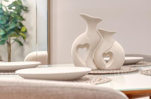 Bushwick Apartment | Spacious 1BR with King Bed, AC, Wifi & Streaming Entertainment