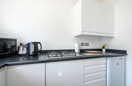 Uddingston Apartment | Spacious 2 bed apartment in Uddingston