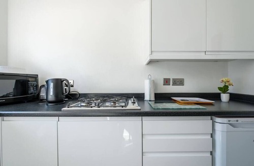 Uddingston Apartment | Spacious 2 bed apartment in Uddingston