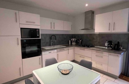 Casanova Apartment | SPACIOUS 2 BED APARTMENT BETWEEN SEA AND MOUNTAINS