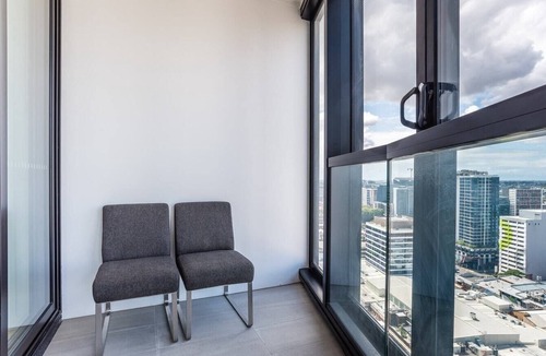 Fortitude Valley Apartment | Spacious 2 bedroom Apartment with Rooftop Access