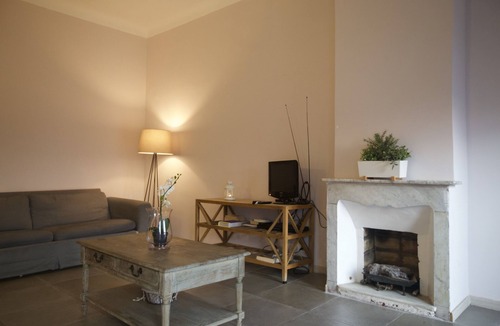 Nice City Centre Apartment | Spacious 2 bed close to sea in Nice