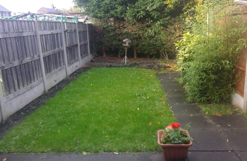 Bickershaw House | Spacious 2 bed house for commuters