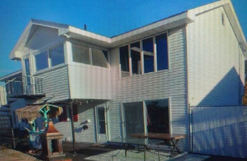 Saugus House | Spacious 2-bedroom apartment in 3 family home, pool, close to Boston & Airport