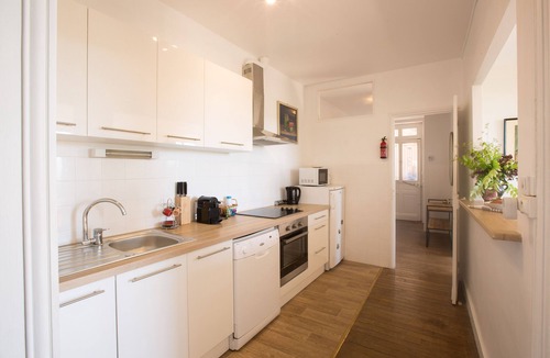 Ayen Apartment | Spacious 2 bedroom apartment with stunning views