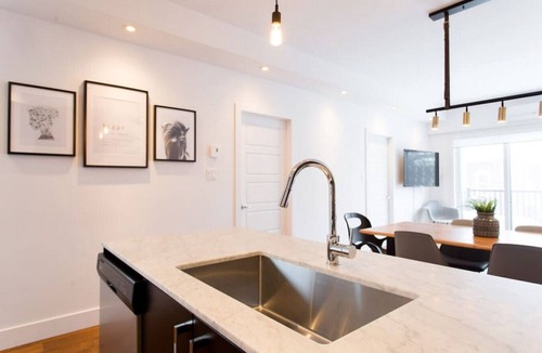 Little Italy Condo | Spacious 2 Bedroom Condo in Little Italy