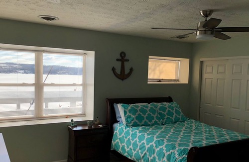 Geneseo Condo | Spacious 2 Bedroom Condo