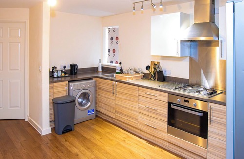 Burton Latimer Apartment | Spacious 2 Bedroom Flat - Kettering