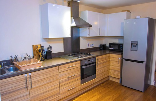 Burton Latimer Apartment | Spacious 2 Bedroom Flat - Kettering