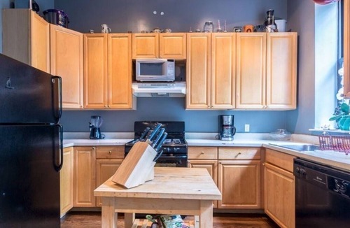Central Park North Apartment | Spacious 2 Bedroom Garden Duplex 2 Entrances